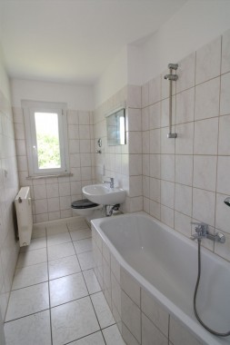 Gemütliche 2 Raumwohnung mit Balkon am ruhigen Stadtrand - Foto 2