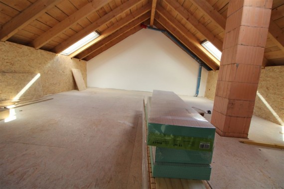 ++6-Zimmer- Wohnung im frisch modernisierten Mehrfamilienhaus++ - Photo 5