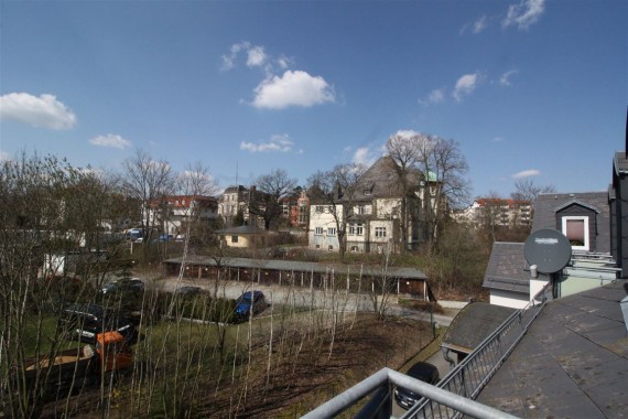 ruhige 2-Zimmer mit neuer Einbauküche und Balkon - Photo 5