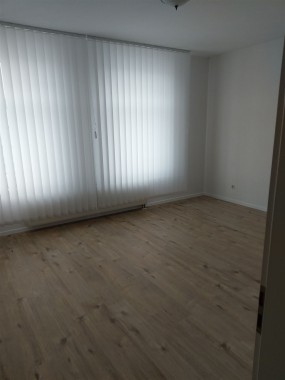 große & wohnliche 2 Raum mit Einbauküche im Zentrum - Foto 1