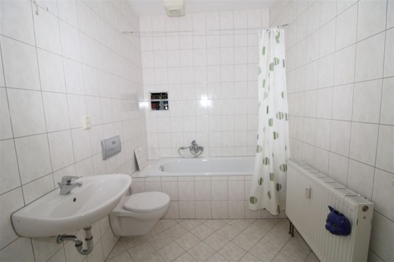 große & wohnliche 2 Raum mit Einbauküche im Zentrum - Foto 4